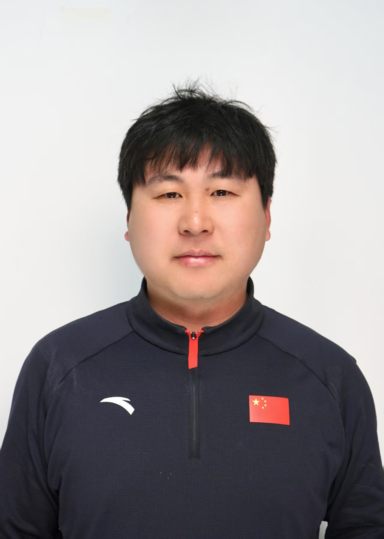张坤